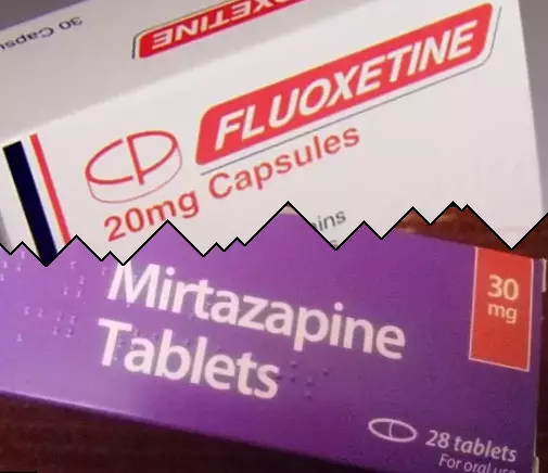 Fluoxetina contra Mirtazapina