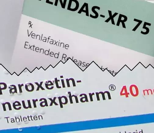 Venlafaxina contra Paroxetina